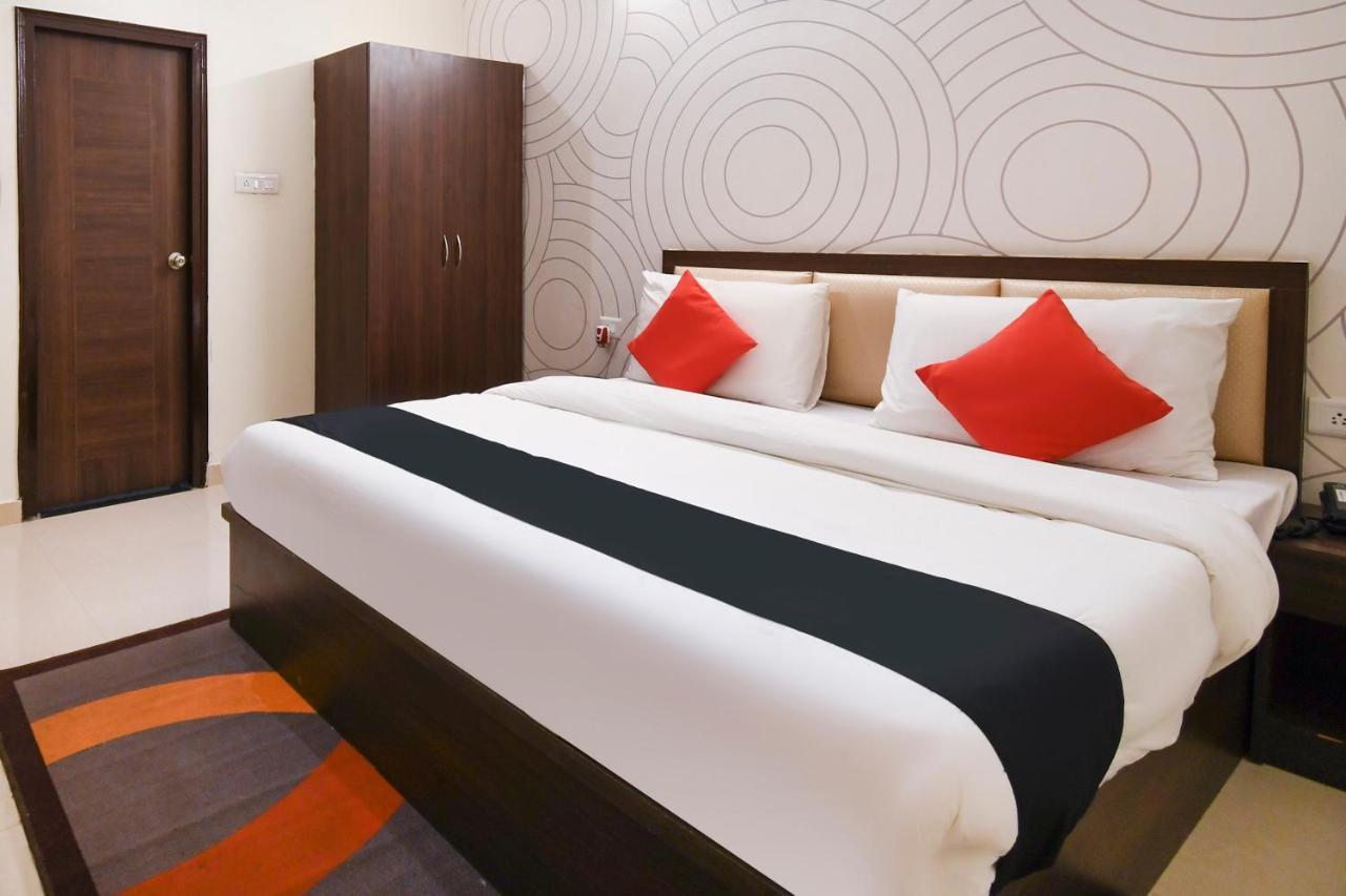 Capital O 70097 Sudha Inn Лакхнау Экстерьер фото